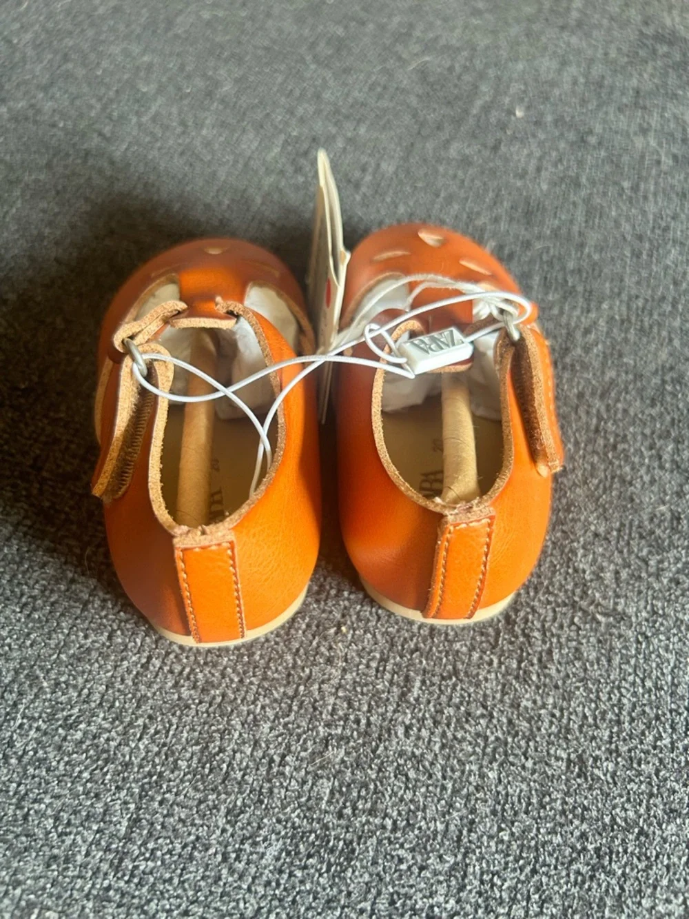 Zara stylish strap